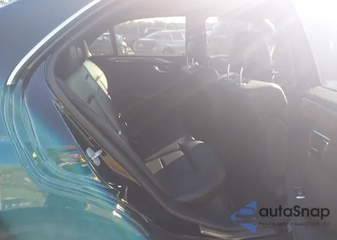 2012 Mercedes-Benz E 350 4Matic z USA, uszkodzony, nr VIN WDDHF8JB5CA650527